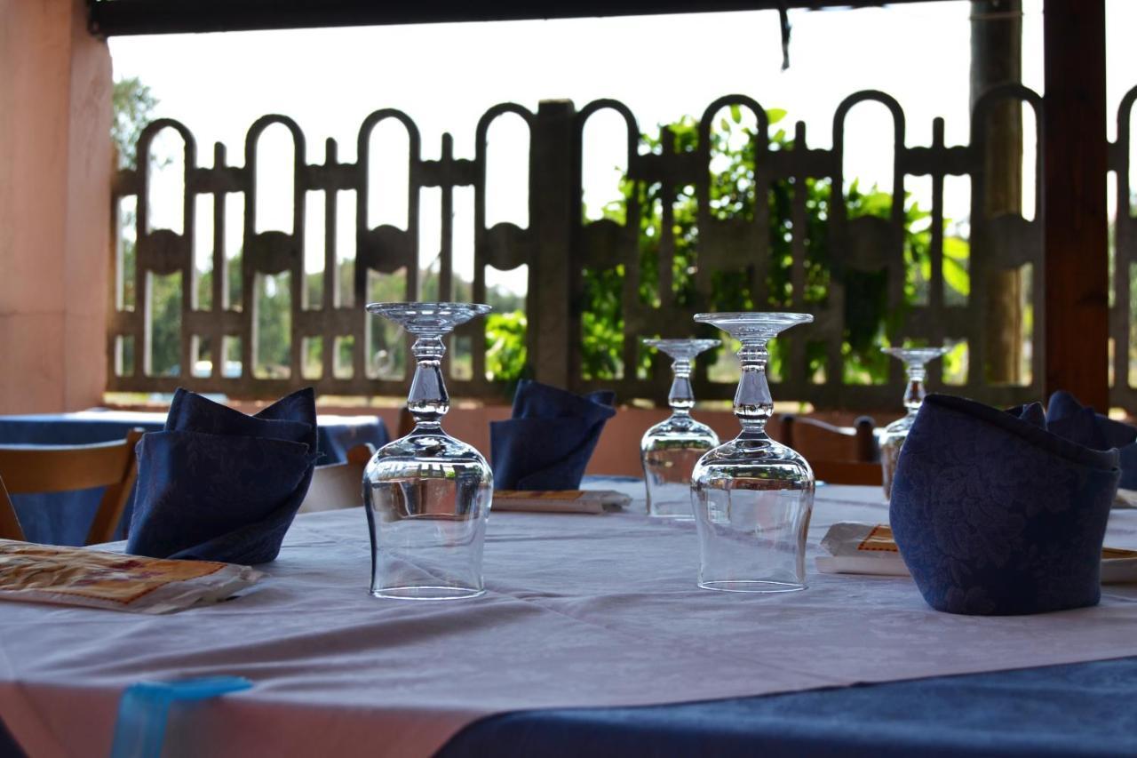 Hotel Ristorante L'Avvenire Джицерия Екстериор снимка