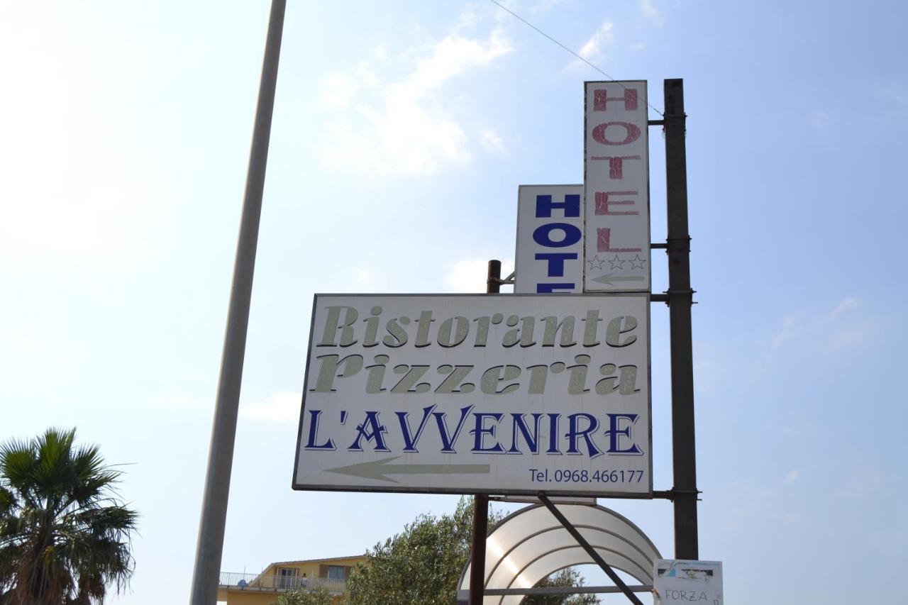 Hotel Ristorante L'Avvenire Джицерия Екстериор снимка