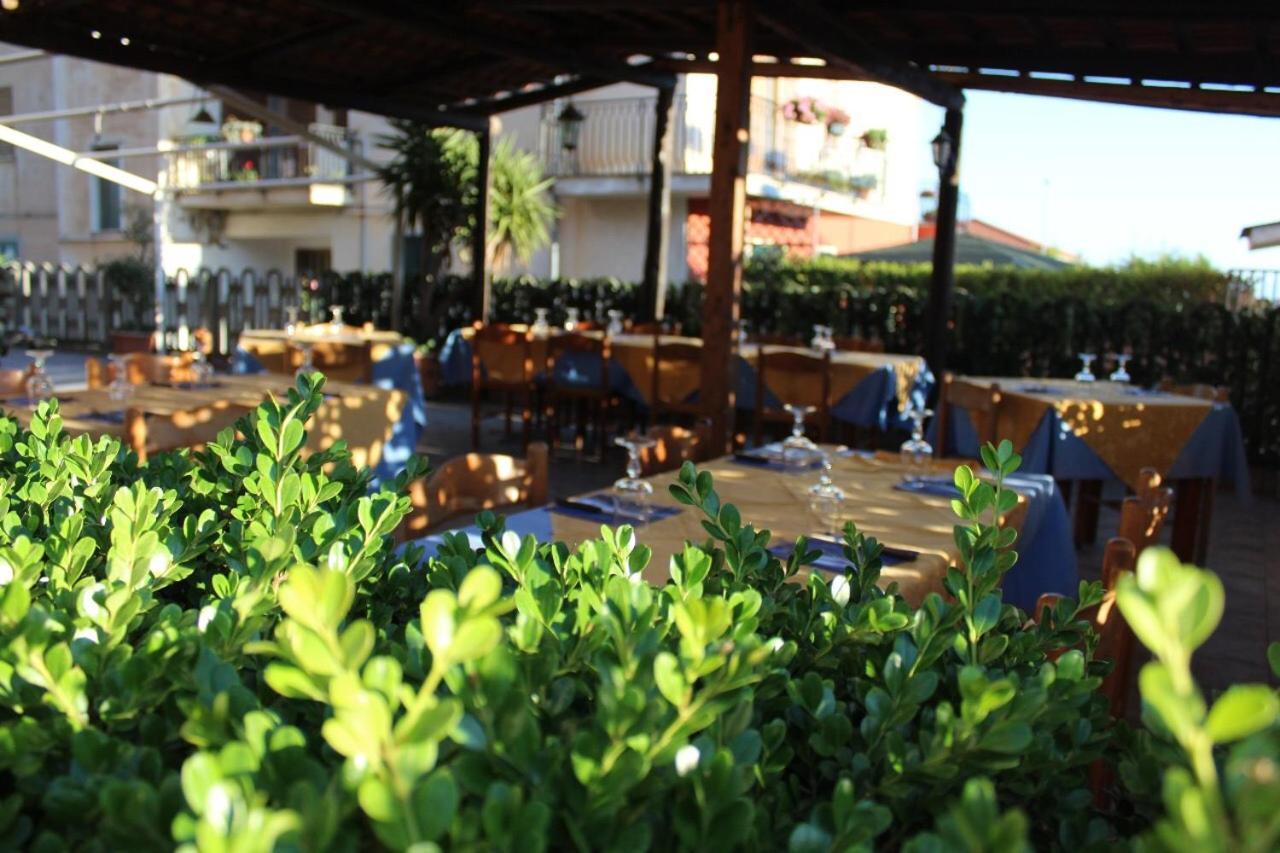 Hotel Ristorante L'Avvenire Джицерия Екстериор снимка