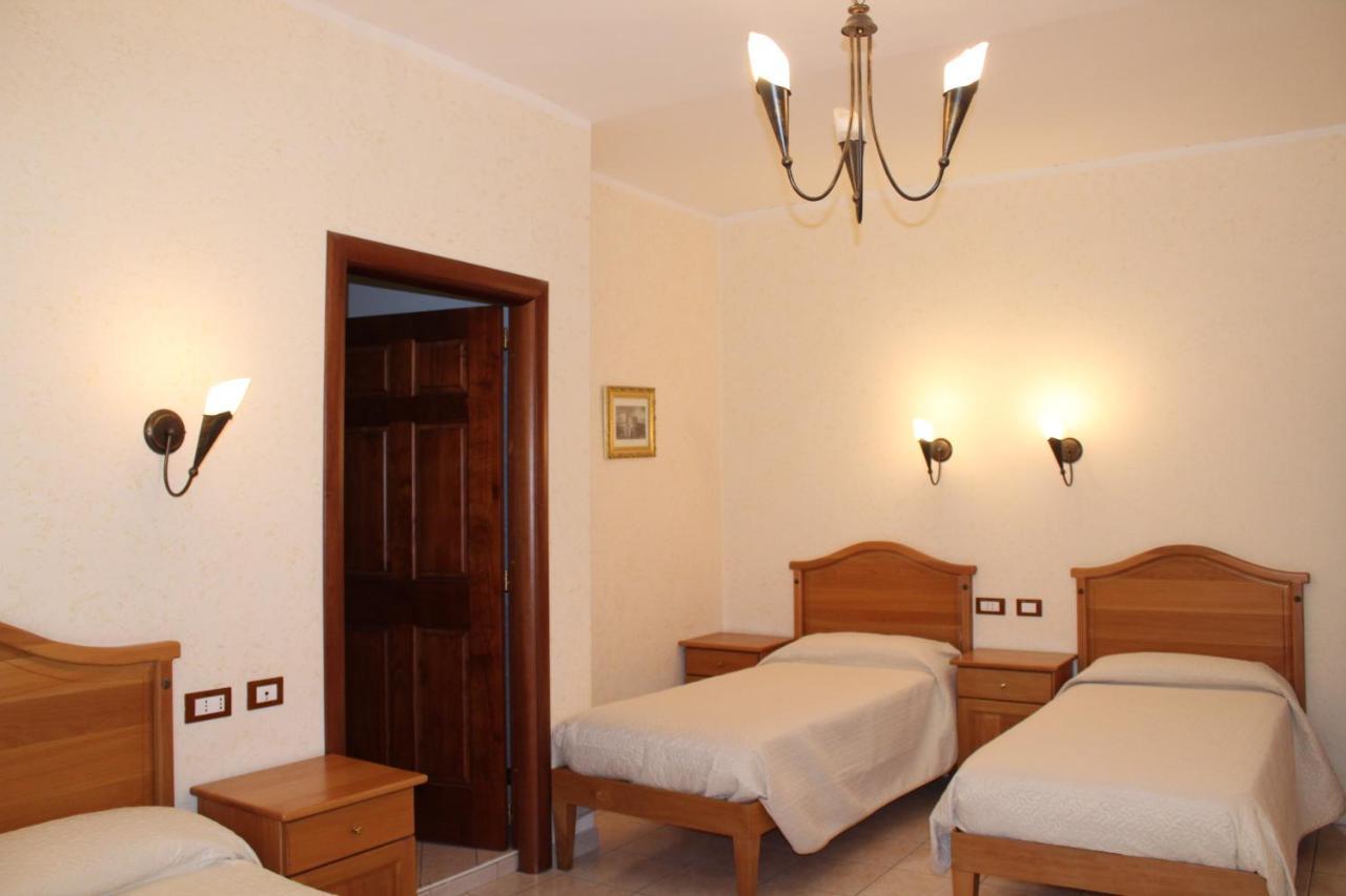 Hotel Ristorante L'Avvenire Джицерия Екстериор снимка