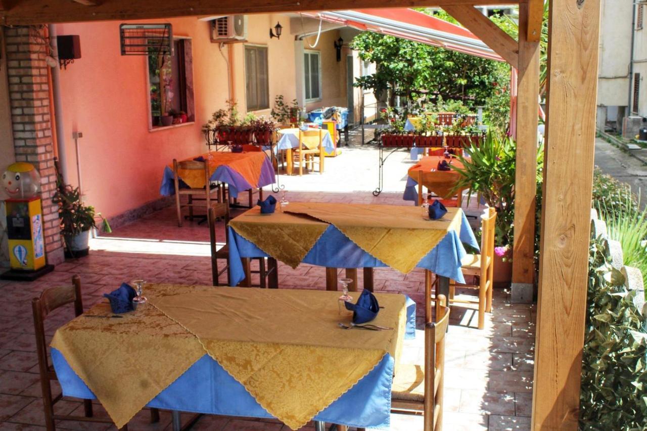 Hotel Ristorante L'Avvenire Джицерия Екстериор снимка